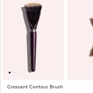 anisa crescent contour brush